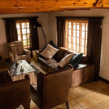 Critchley Hackle - Managers Cottage Dullstroom Exterior photo